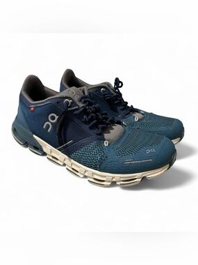 Women’s On Cloudflyer Navy Storm Blue Running Shoes Size 8